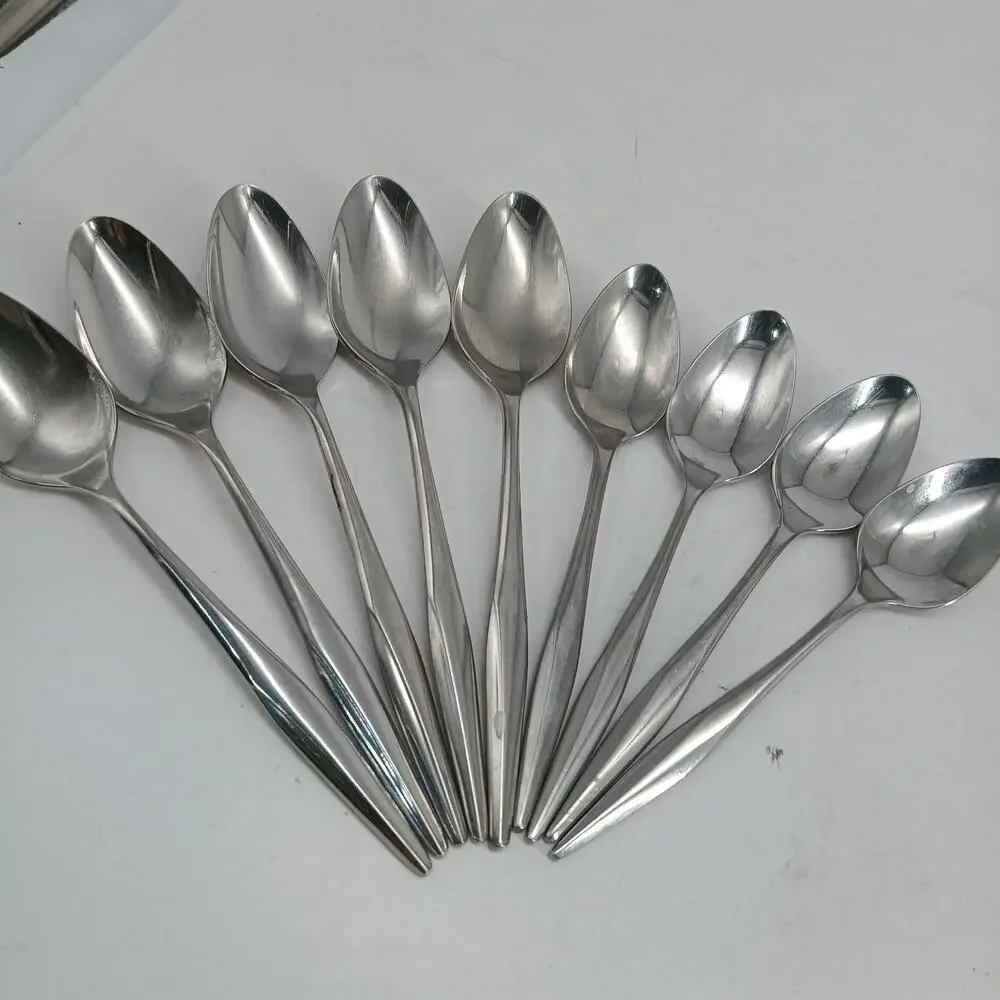 9X Spoons Vtg Rogers Bros. Youth Pattern Stainless Steel 4 Teaspoons 5 Table